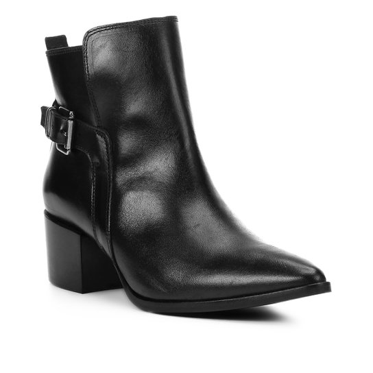Bota Couro Cano Curto Shoestock Bico Fino Fivela Feminina - Preto