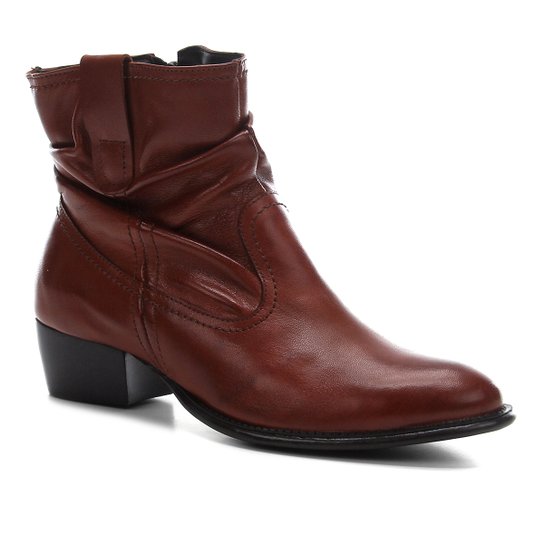 Bota Slouch Shoestock Couro Cano Curto Feminina - Marrom