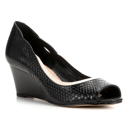 Peep Toe Couro Shoestock Anabela Snake - Preto
