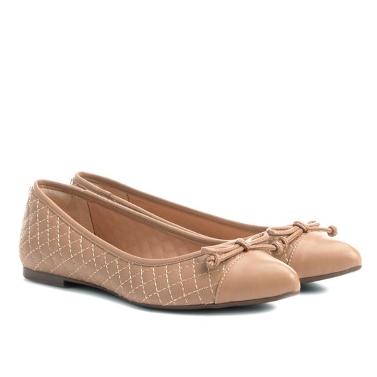 Sapatilha Shoestock Matelassê Bico Fino Feminina - Nude