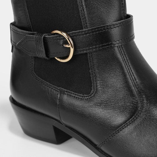 Bota Chelsea Shoestock Bia Perotti Couro Fivela Feminina