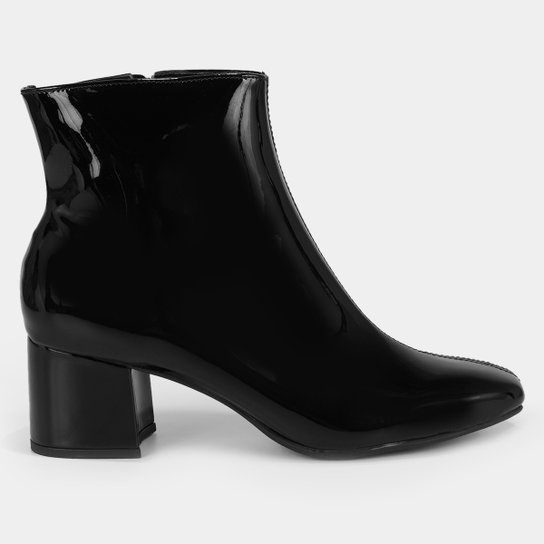 Bota Shoestock Cano Baixo Salto Bloco Médio