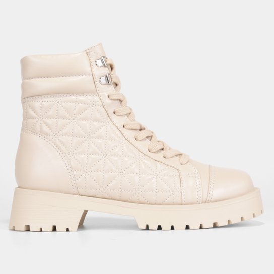 Bota Shoestock Couro Coturno Matelassê Tratorado Feminina