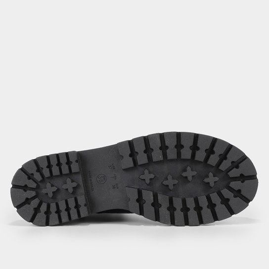 Bota Shoestock Couro Coturno Tratorado