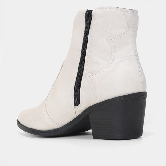 Bota Shoestock Western Cano Baixo Bico Fino