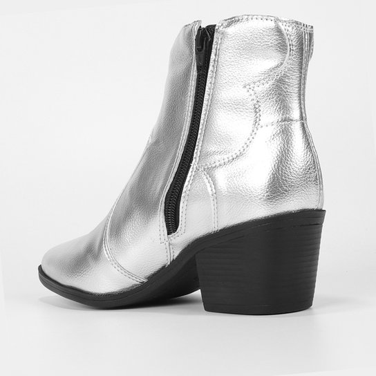 Bota Shoestock Western Cano Baixo Bico Fino