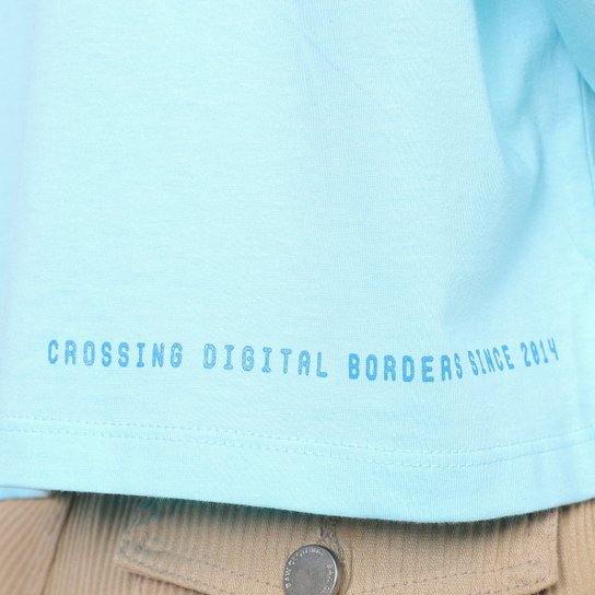 Camiseta Baw Clothing Boxy Digital Essentials Feminina