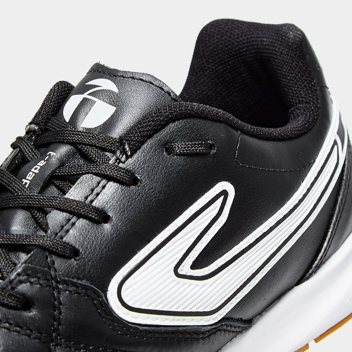 Chuteira Futsal Topper Maestro PRO V Unissex Shoestock