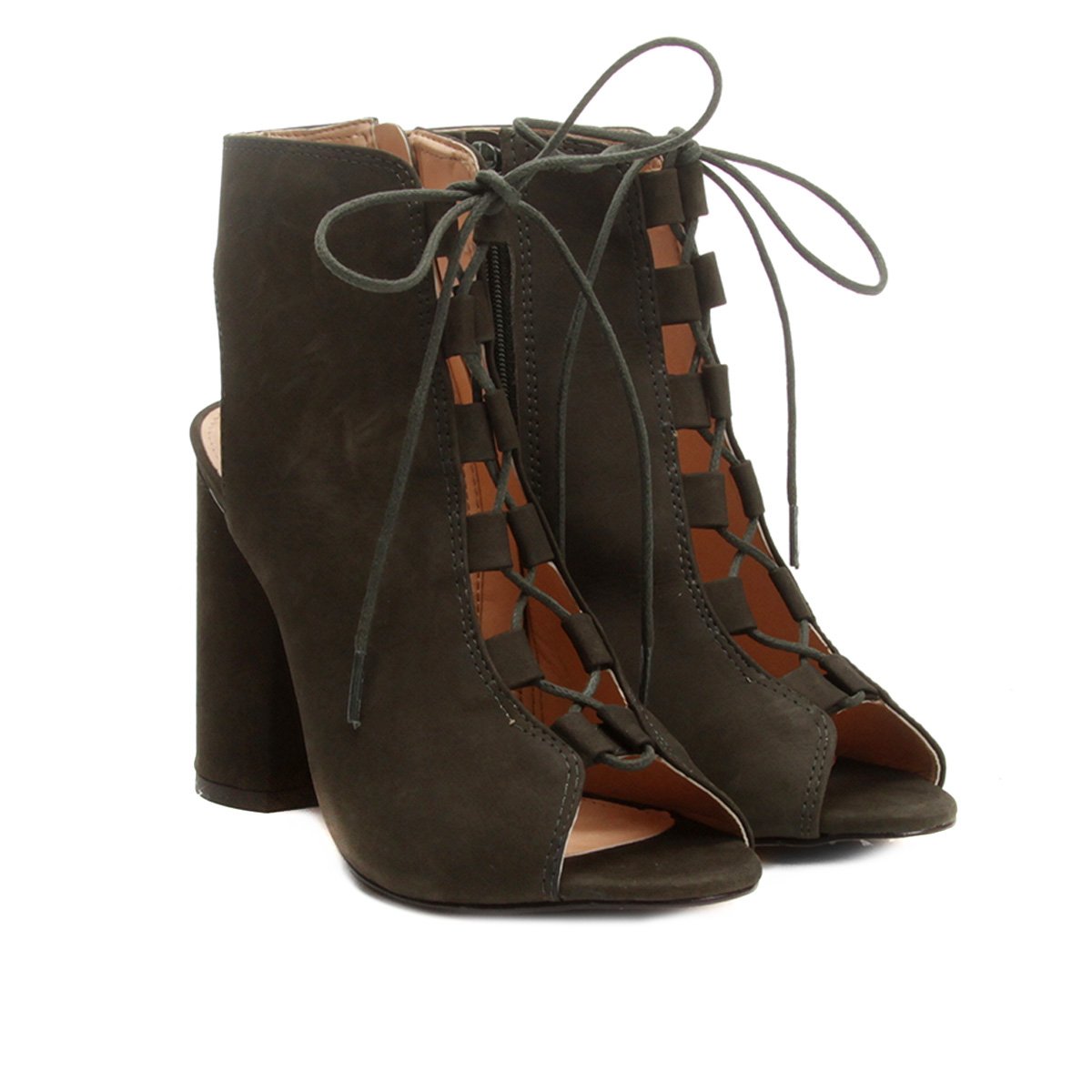 sandalia lace up salto grosso