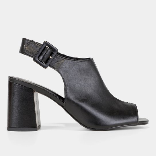 Sandália Shoestock Couro Salto Bloco Alto