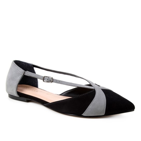 Sapatilha Couro Shoestock Bico Fino Tiras Bicolor Feminina - Preto+Cinza
