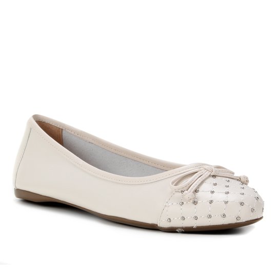 Sapatilha Couro Shoestock Cravos Metal Feminina - Off White
