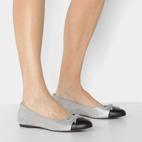 Sapatilha Shoestock Laço Bico Redondo Feminina