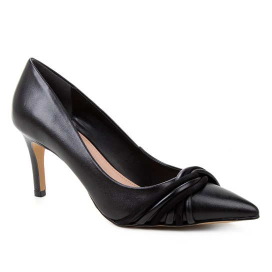 Scarpin Couro Shoestock Bico Fino Tiras Rolete Salto Médio - Preto