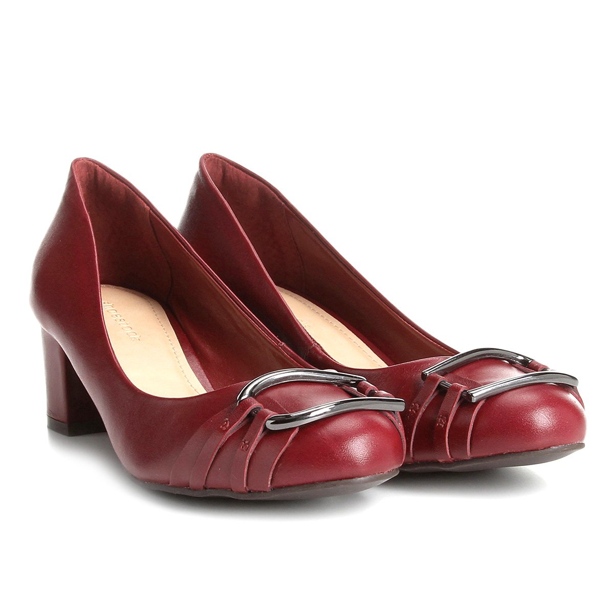scarpin vinho salto baixo