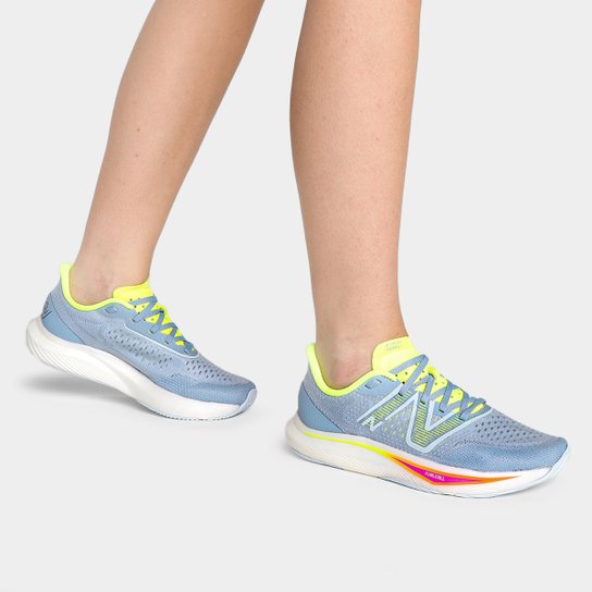 Tênis New Balance Fuelcell Rebel V3 Feminino