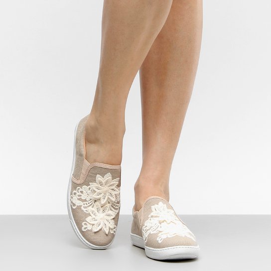 Tênis Shoestock Bordado Flores Feminino